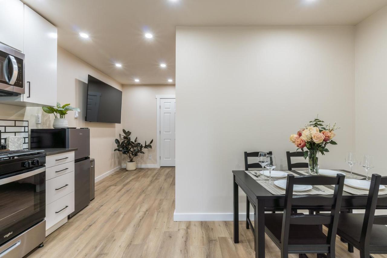 Beautiful Place With A Great Location, Free Parking, Wifi & Large Tv. Federal Way Exterior foto