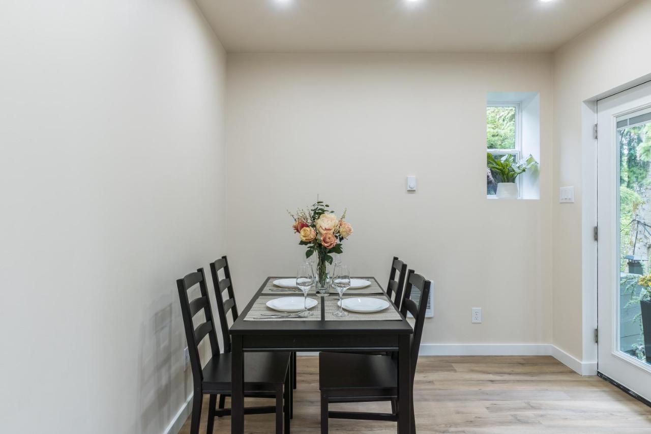 Beautiful Place With A Great Location, Free Parking, Wifi & Large Tv. Federal Way Exterior foto